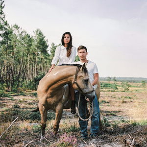 泰康之家网站我的姑娘妈亲鸡巴
